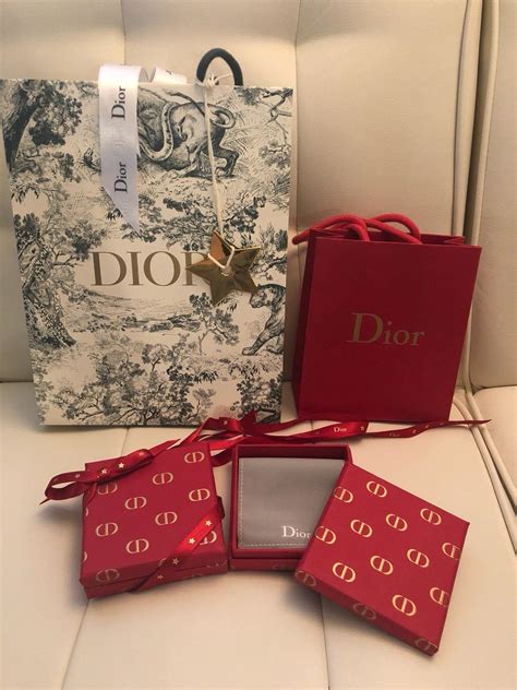 christian dior box bag.